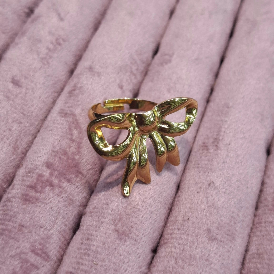 Ribbon Ring