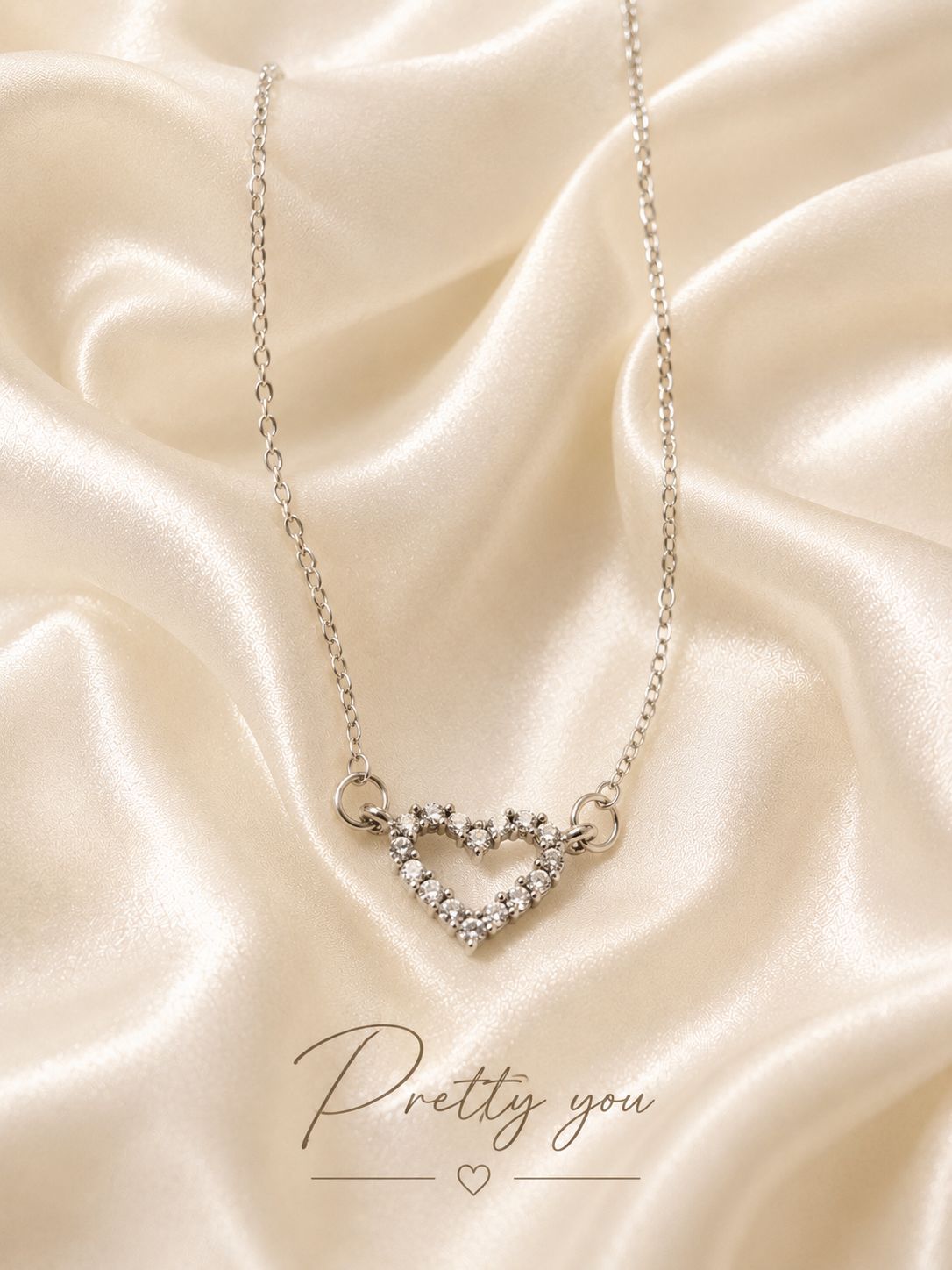 Silver heart chain neckpiece