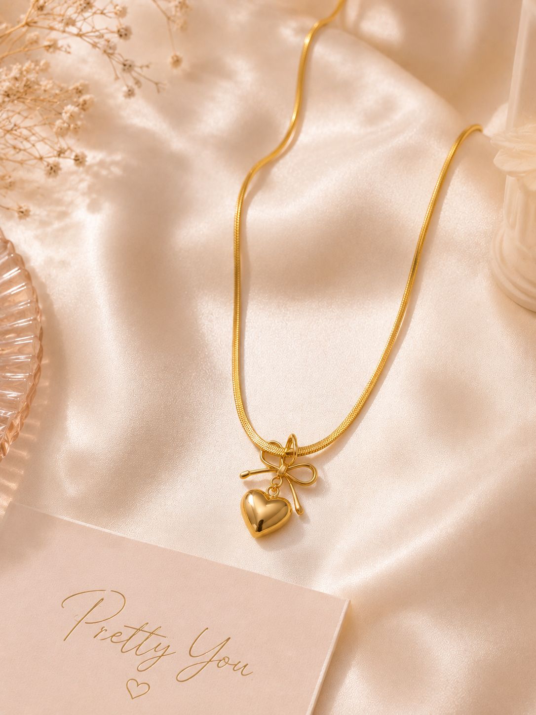 Amour Bow Necklace