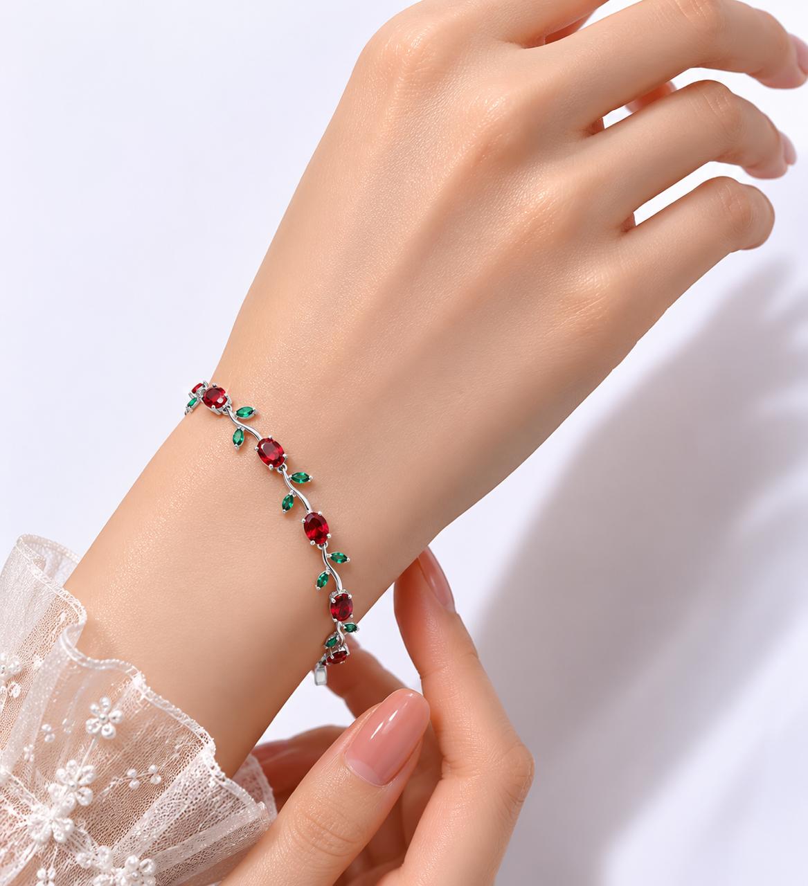 Red-Green Tulip Bracelet