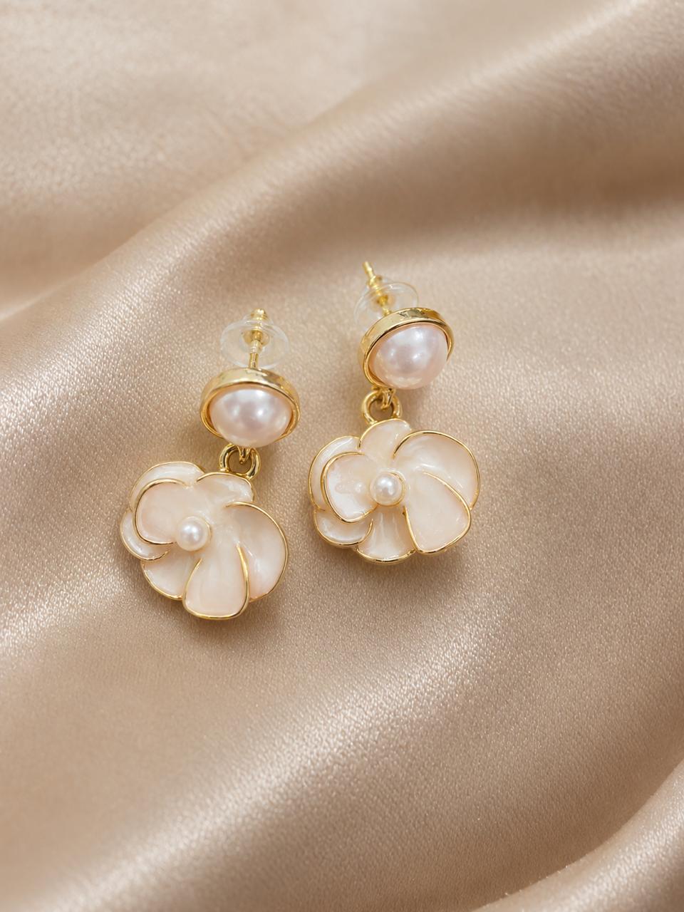 Pearl Petal Drops