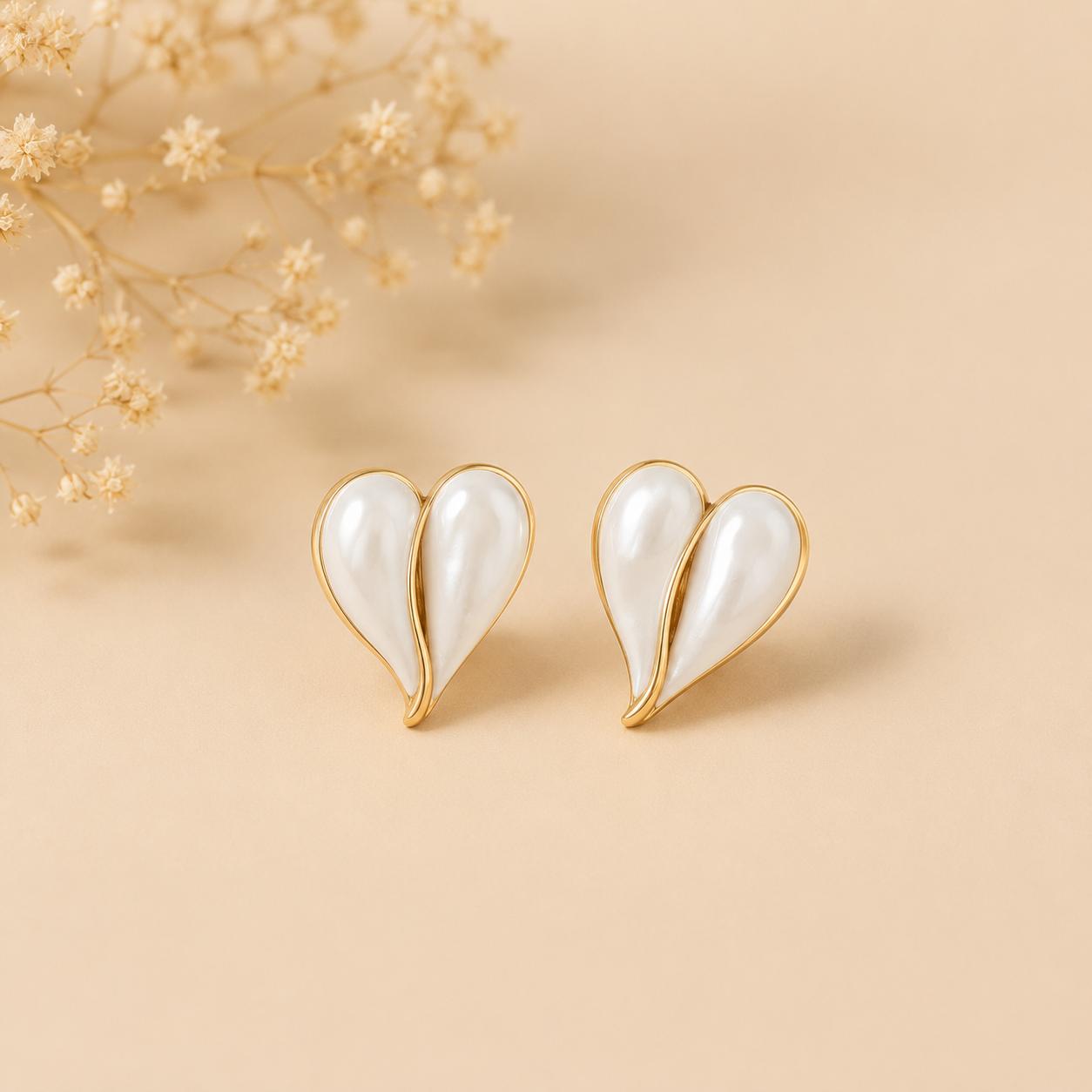 Heart Earring-White