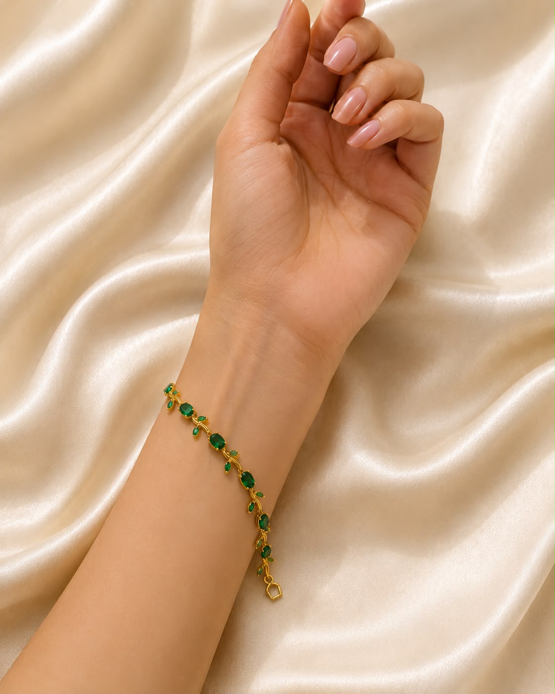 Green Golden-Anti Tarnish Tulip Bracelet