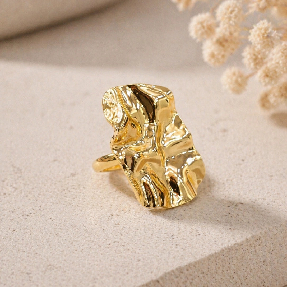 The Wonder Ring