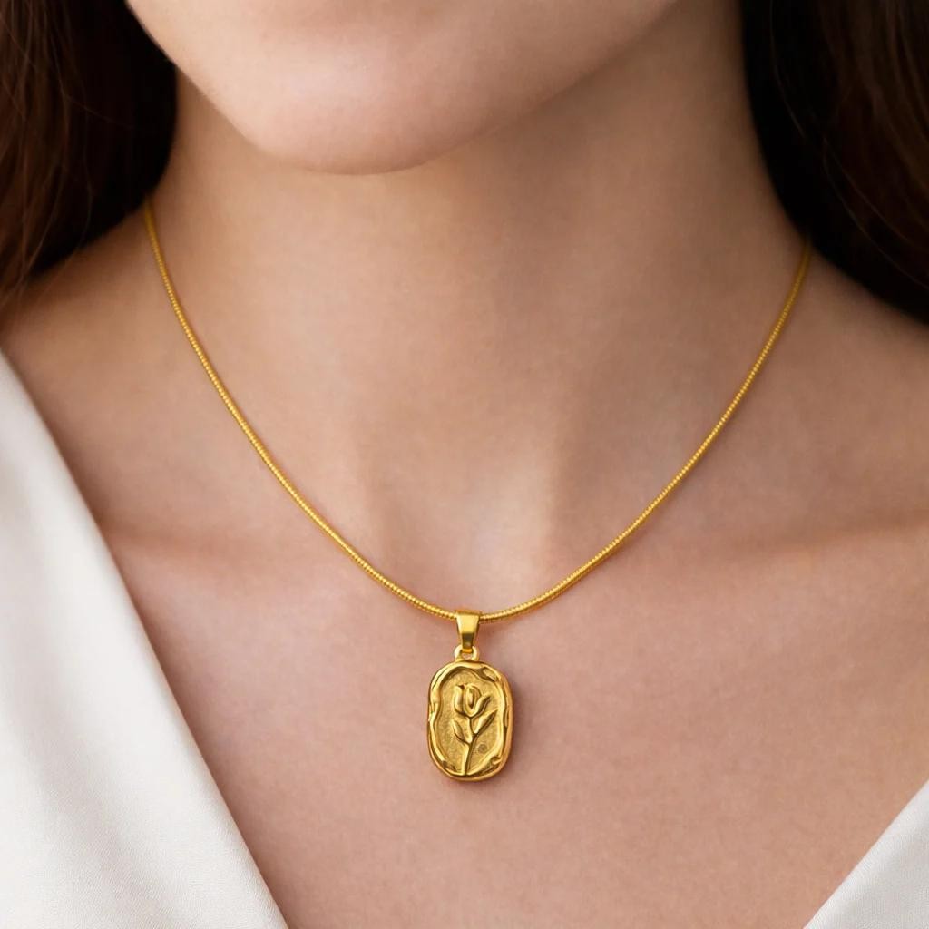 Anti Tarnish Chain Pendant