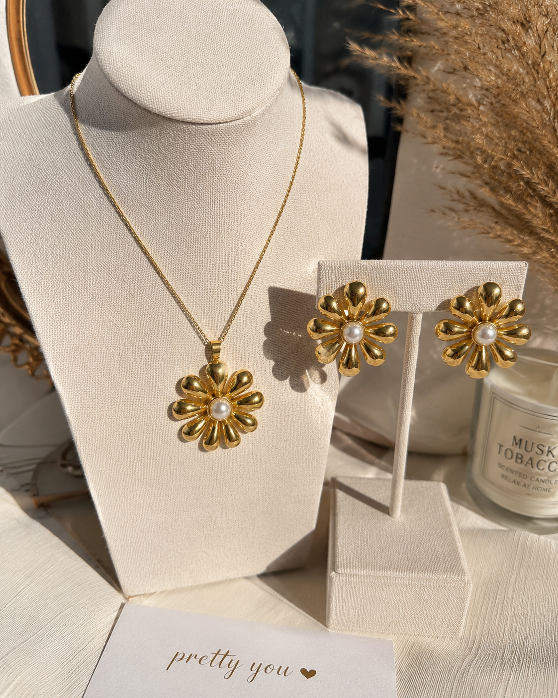 Radiant Petals Set