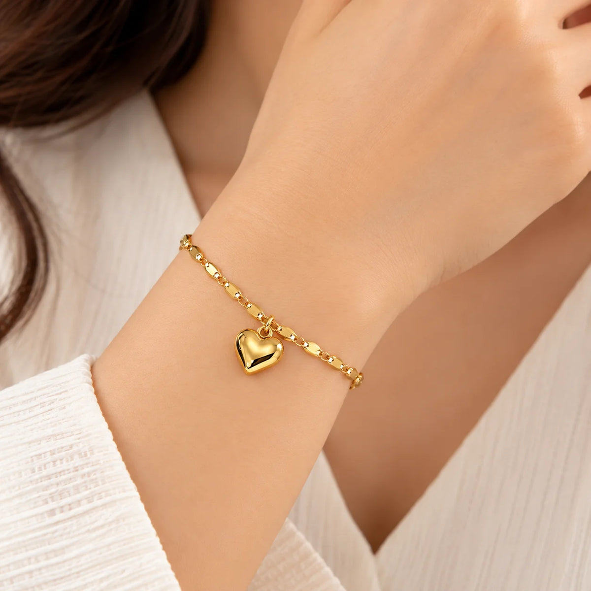 Heart Minimal Bracelet