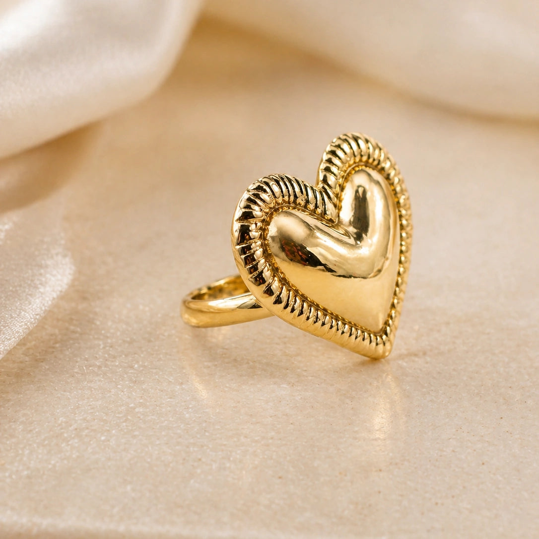 The Heart Glow Ring