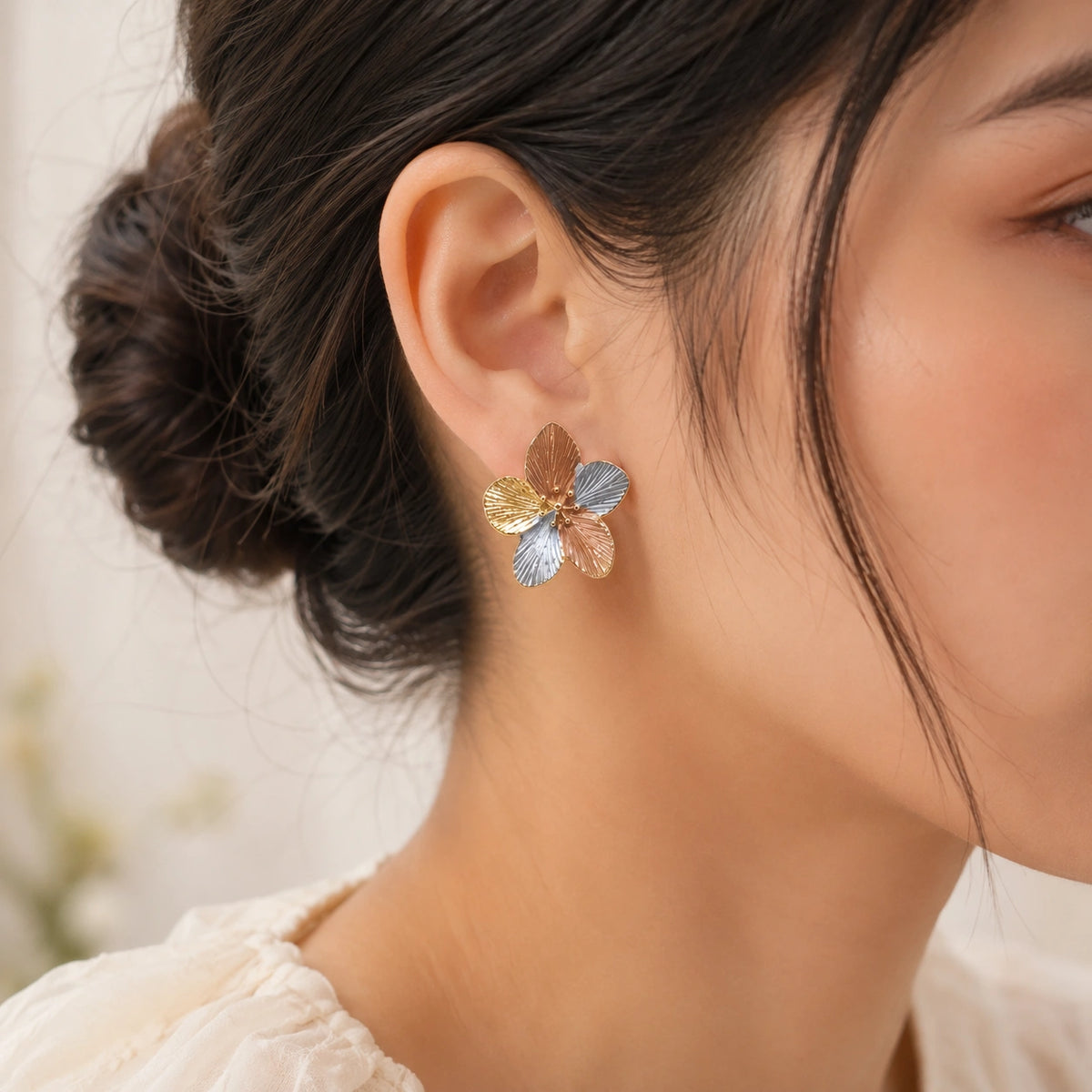 Tri-Tone Textured Floral Earring