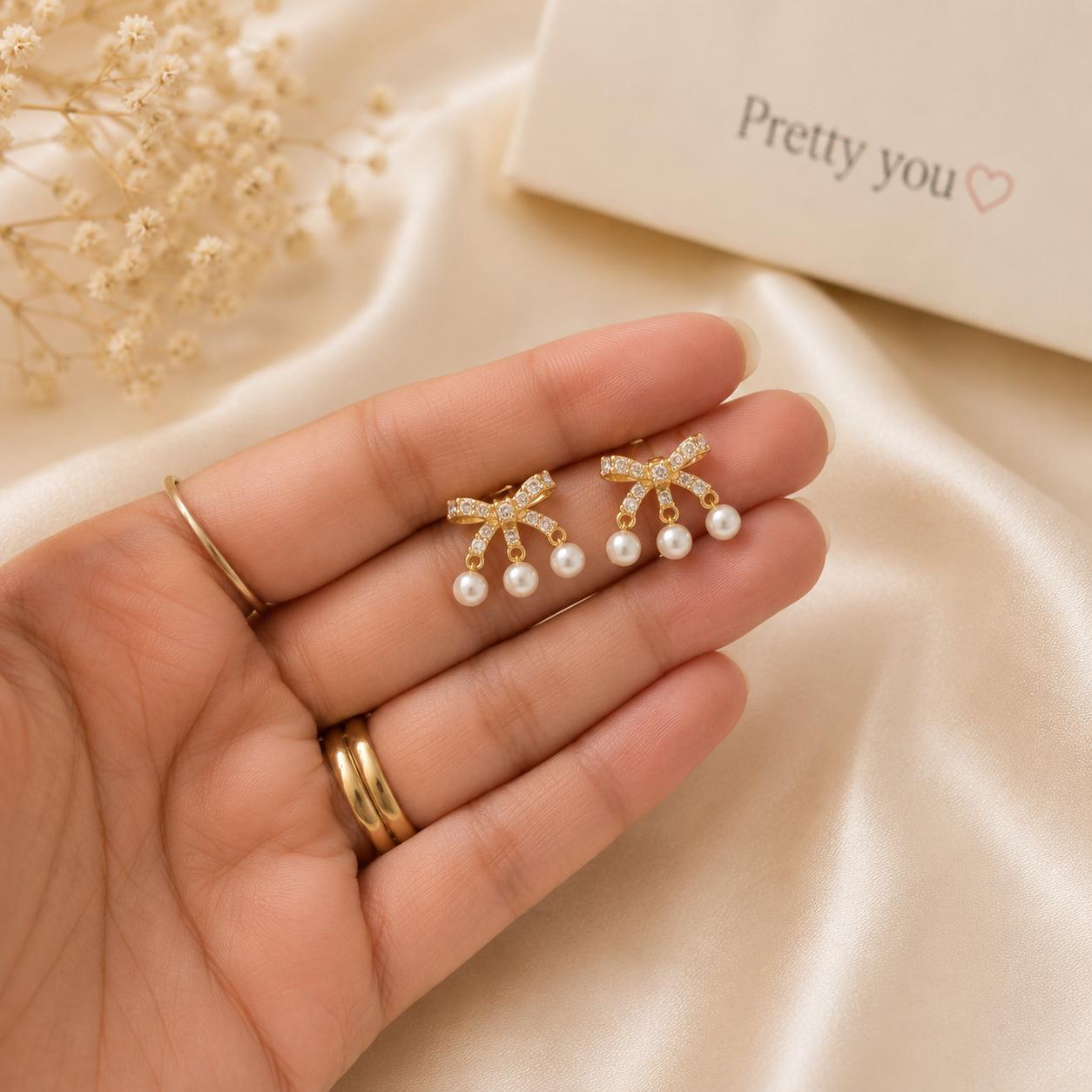 Ribbon of Grace Studs