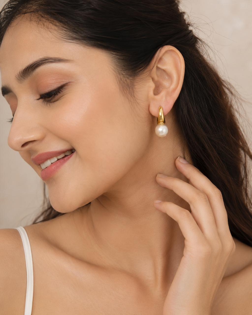 Ivory Moon Hoops
