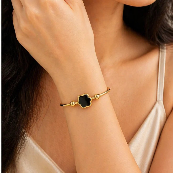 Eclipse Clover Bracelet